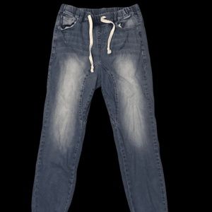 Victorious L.A. Joggers Size Large